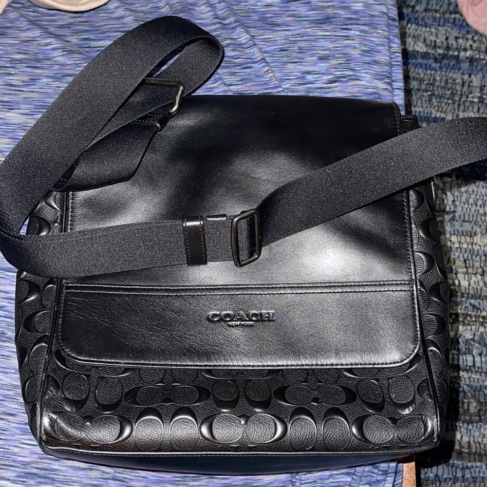 Coach cross body messenger bag
